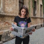 LOTUS SPECTRUM Koszulka damska typu butterfly - obrazek 2