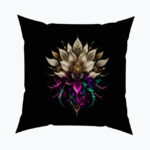 MIDNIGHT LOTUS Kwadratowa poduszka
