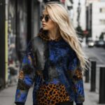 ABSTRACT ELECTRIC ANIMAL Bluza Unisex Oversize - obrazek 8