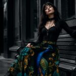 Dark Peacock Garden Spódnica - obrazek 4
