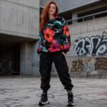 GLITCHED HIBISCUS  Bluza Unisex Oversize - obrazek 3