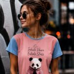 PANDA ZEN Damski T-shirt z Szerokim Dekoltem - obrazek 6