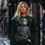 LOW BATTERY SAINTS Bluza unisex - obrazek 4