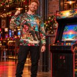 KRAMPUS ON VACATION Świąteczny "Ugly Sweater" męski - obrazek 6